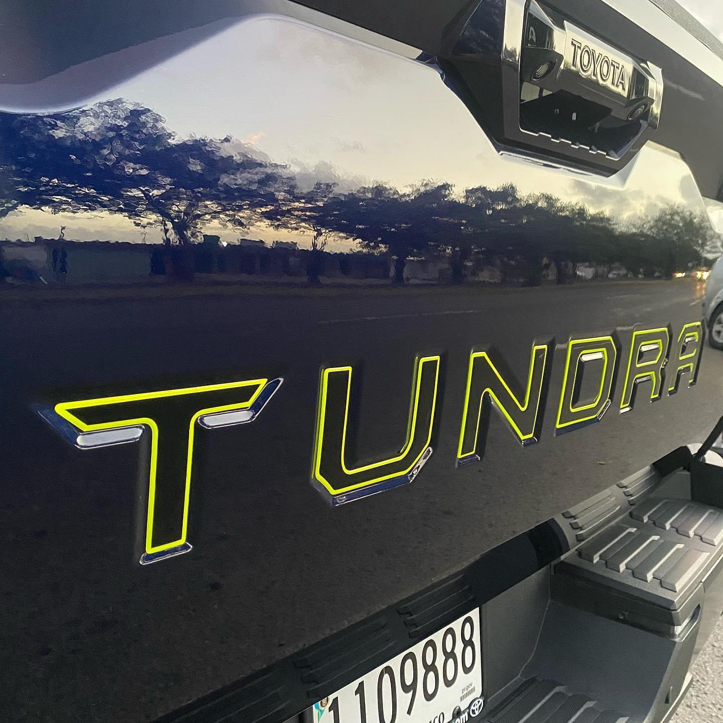 Tundra 2022 Gel Sticker for Tailgate Insert Letters
