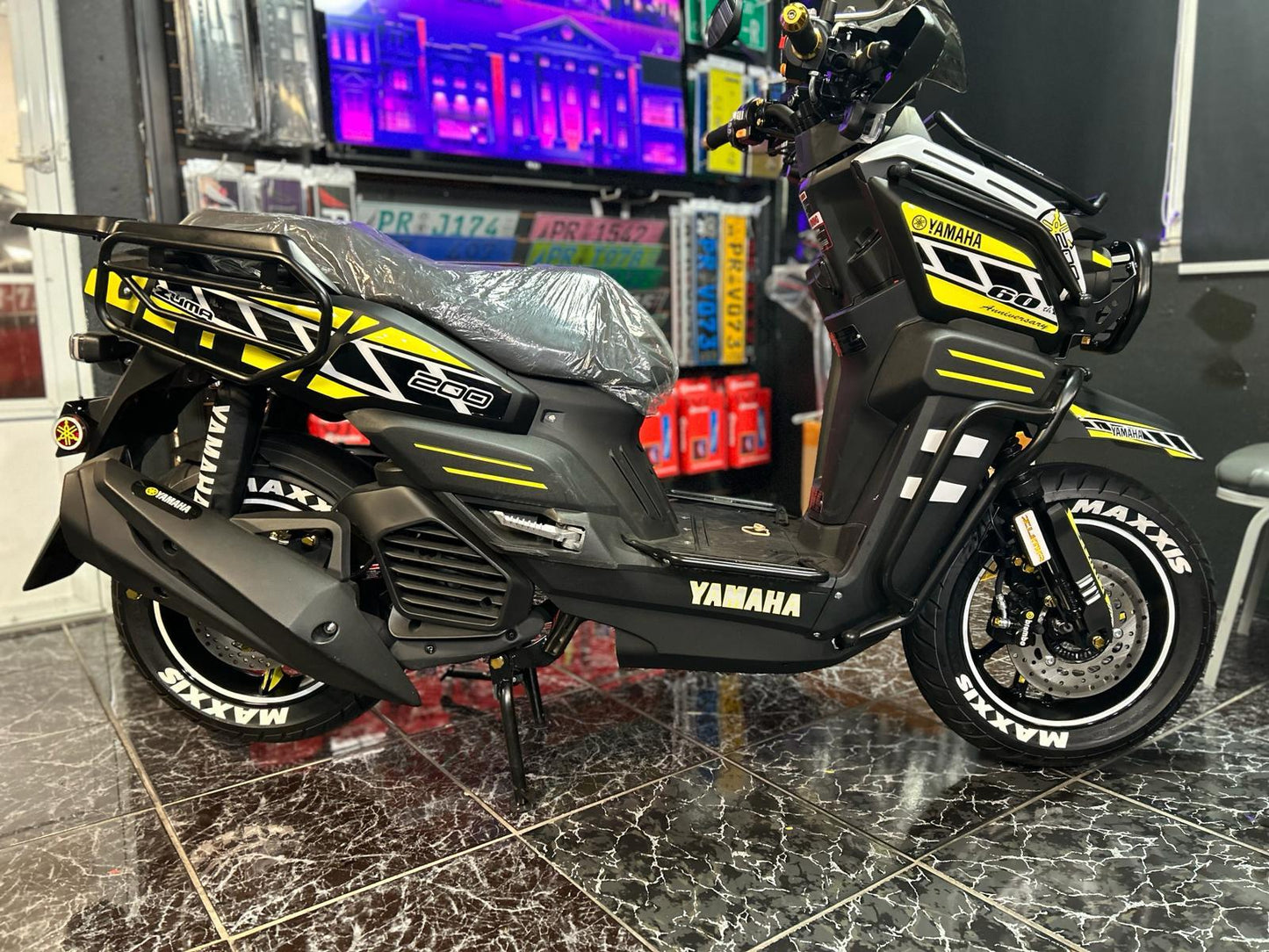 ZUMA Custom Full Set Gel Graphics