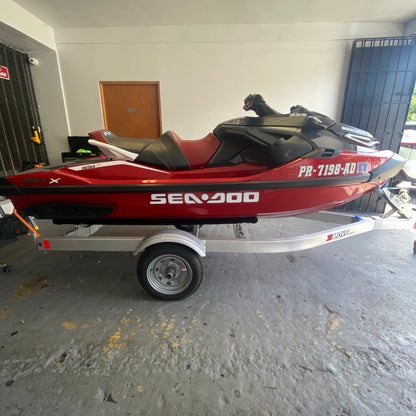 SEA DOO for the bottom of the sides Gel Graphics (2 Pieces) (31"x 3" aprox.)